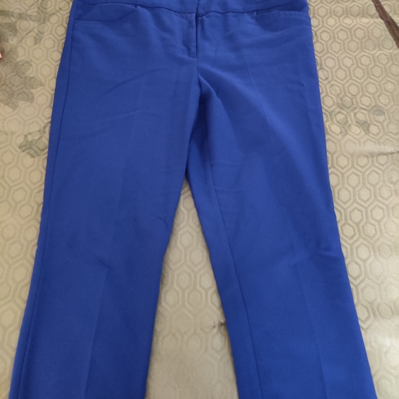 THREE New York & Company pants - Picture 4 of 7